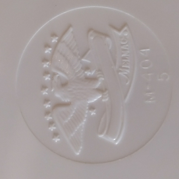 18 pc vintage 1970s Melmac cups saucers - Picture 4 of 4